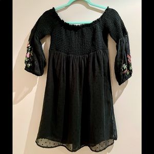 Zara embroidered Bishop sleeve baby doll dress